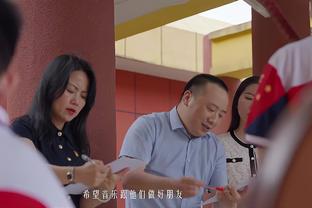 Nghỉ ngơi đi! Tôn Minh Huy truyền dịch cũng đang quan tâm đến cuộc thi Quảng Hạ: Tiếp tục cố gắng lên các anh em